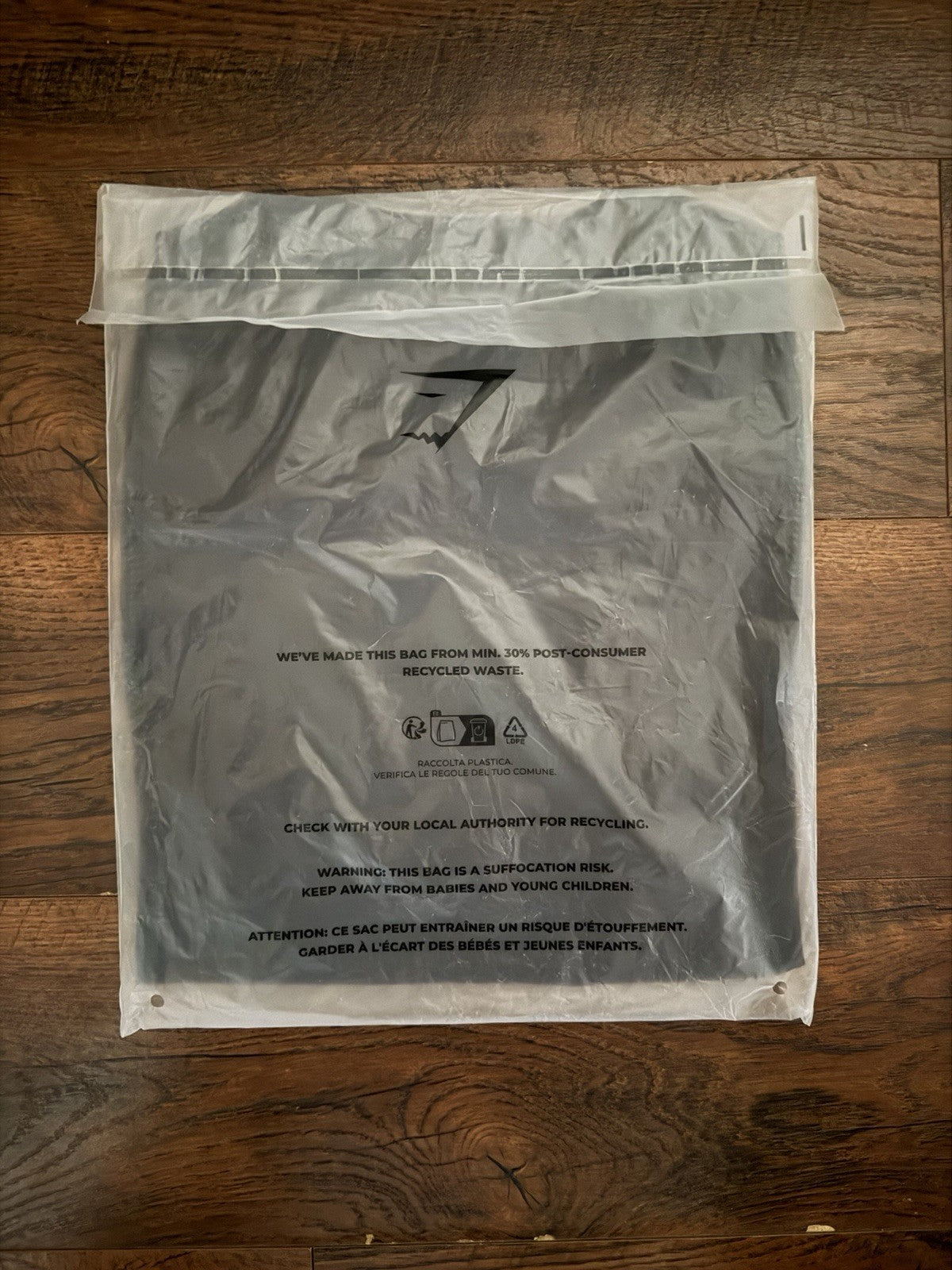 *SHIPS TODAY* Gymshark Onyx 5.0 Seamless T-Shirt - Black/Lift Green - Large