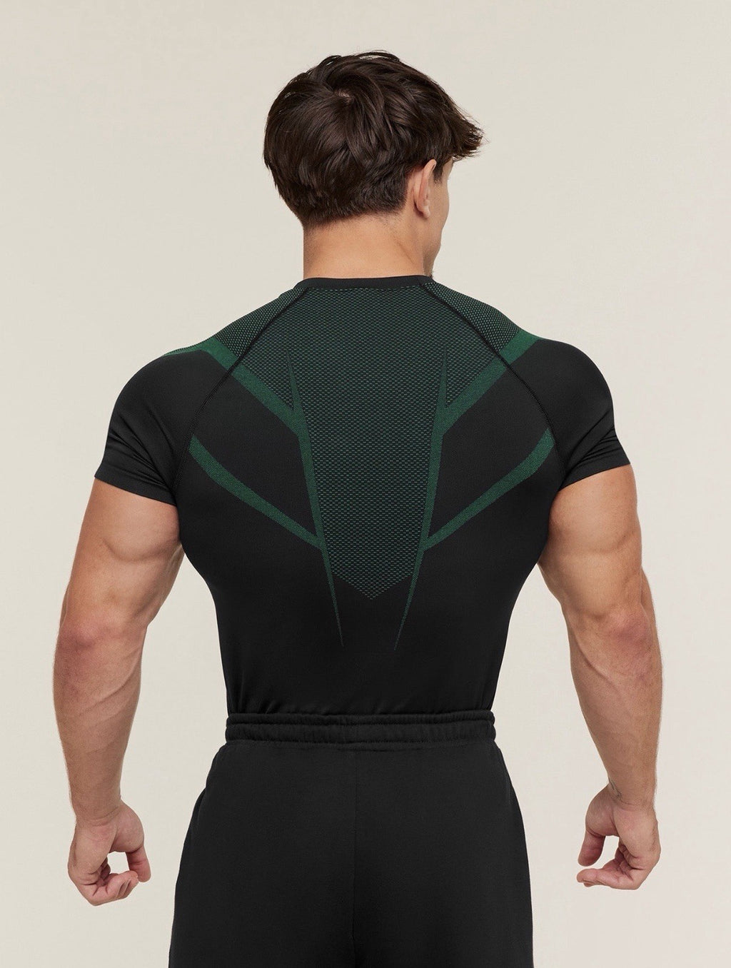 *SHIPS TODAY* Gymshark Onyx 5.0 Short Sleeve T-Shirt Black/Lift Green- Medium